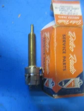 1954 1955 Oldsmobile  Nos GM Radio Control Delco WonderBar Radio model # 983091