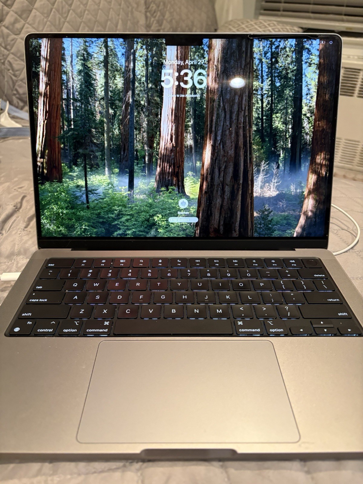 LOCKED Apple MacBook Pro 14-inch 2023