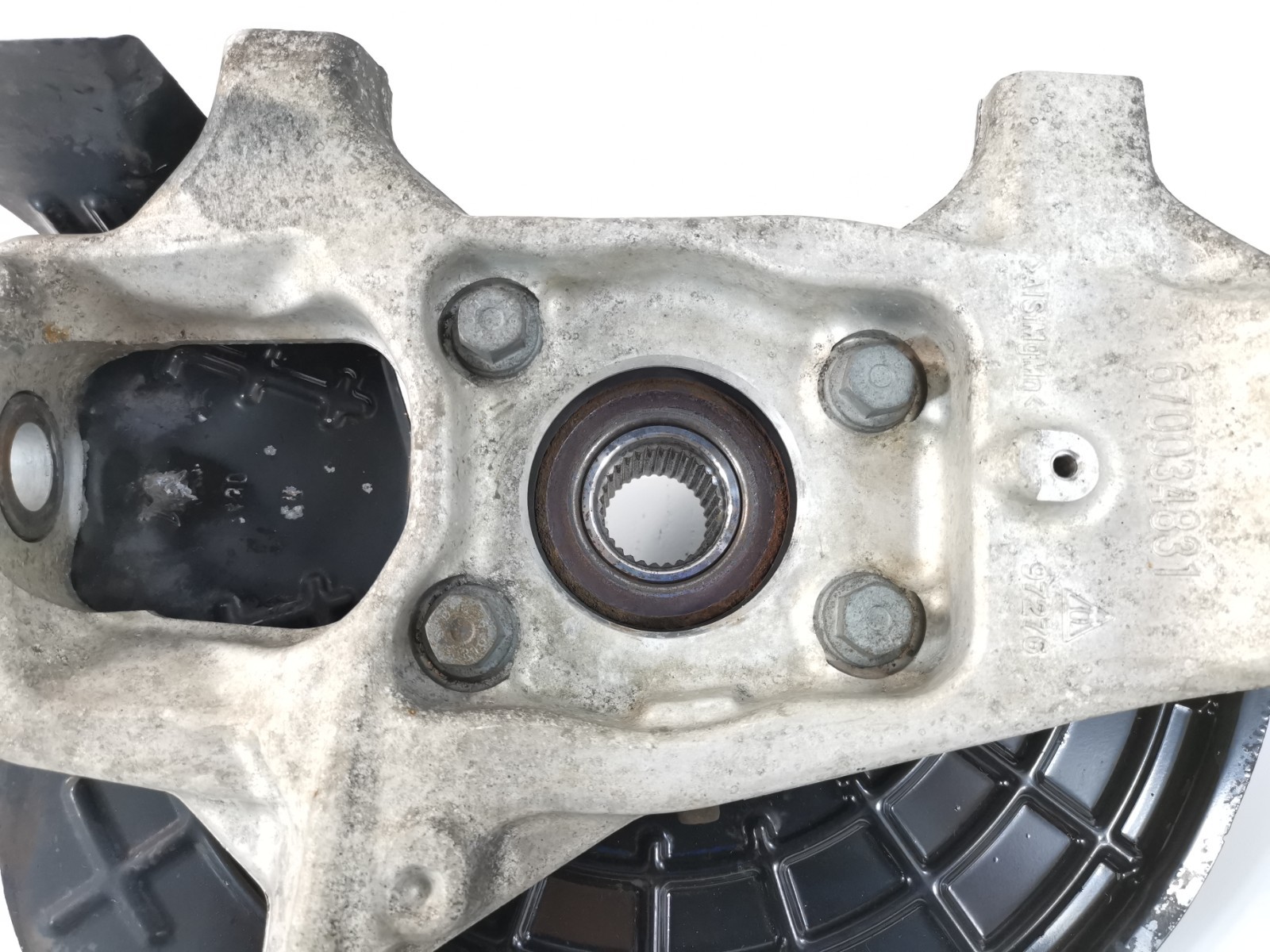 Maserati Levante 2018 Front Right Steering knuckle