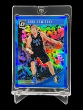 2018/19 Optic DIRK NOWITZKI /49 BLUE REFRACTOR SSP COLOR MATCH PRIZM #40🔥RARE🔥