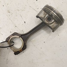 Hyundai Veloster Single Piston With Connecting Rod 1.6 2017 2016 2015 2014 Hyundai Veloster Single Piston With Connecting Rod 1.6 2017 2016 2015 2014