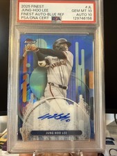 2025 Topps Finest AutoJung-Hoo Lee #FA-JL Blue Refractor /99 Giants PSA 10