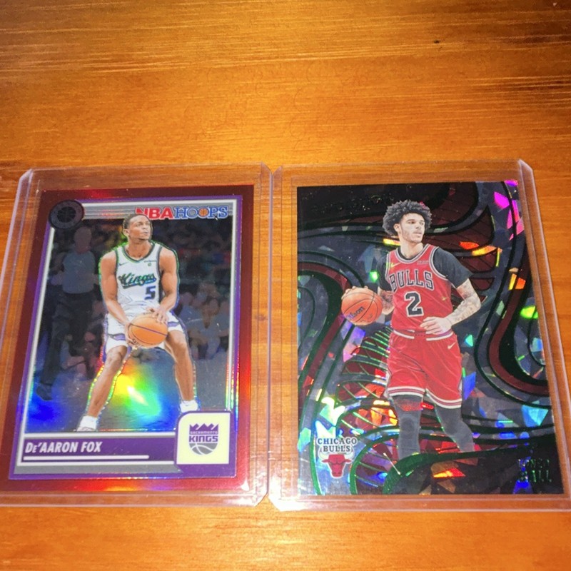 Panini NBA Hoops/Revolution 2-Card Lot De'Aaron Fox #180/275 Lonzo Ball #74/88