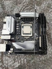 Gaming PC Bundle | i7-8700K | ASUS ROG Strix Z370-I | GTX 1080 Ti EK |16GB DDR4