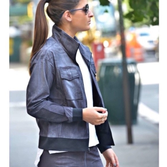 LUCY Indigo  Performance Trucker Jacket  Small - image 3