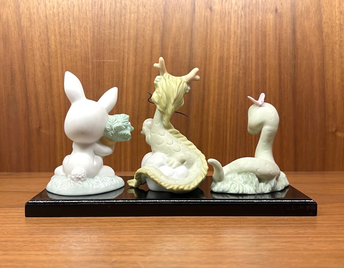 Precious Moments - Japanese Exclusive Zodiac, Complete Set Precious Moments - Japanese Exclusive Zodiac, Complete Set