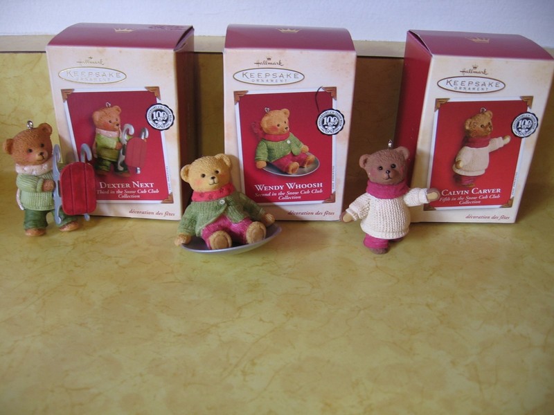 Lot of 3 2002 Hallmark Christmas Ornaments SNOW CUB CLUB #2 - 3 & 5 (A90)
