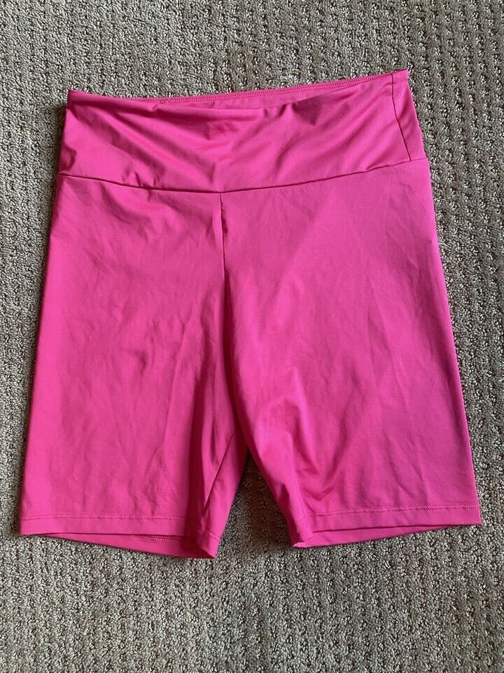 Twenty Montreal Solid Compression Shorts Womens M… - image 1