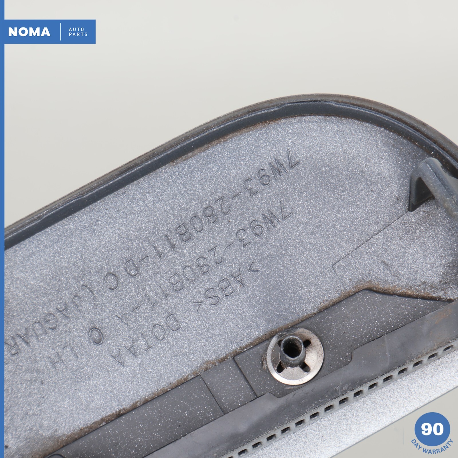 0809 Jaguar XJ8 X358 Front Left Driver Side Fender Vent Finisher MEE