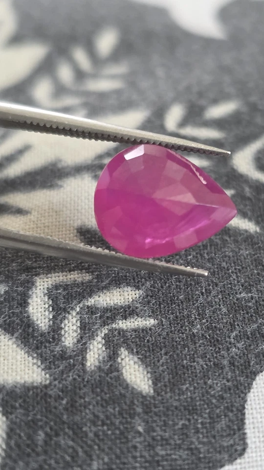 4.00 Ct Natural Red Pink Ruby Madagsdcar Heated Pear Shape Loose Gemstone - Image 3 of 4