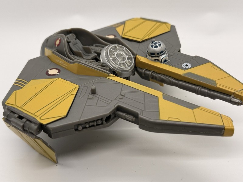 LFL Star Wars/Transformer Skywalker Jedi Starfighter Interceptor 2005