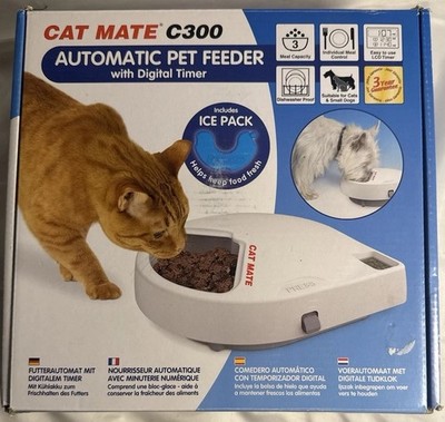 Cat Mate C300 Automatic Pet Feeder Digital Timer 3 Bowls Plastic White