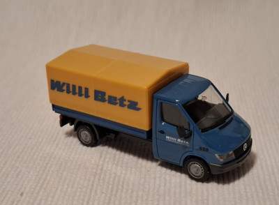 HERPA 1:87 Nr. 188920 - Mercedes Sprinter Pritsche / Plane ''Willi Betz''