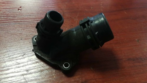 BMW 1 3er E60 E81 E87 E90 Diesel N47 Wasserpumpe Thermostat Stecker 7800048