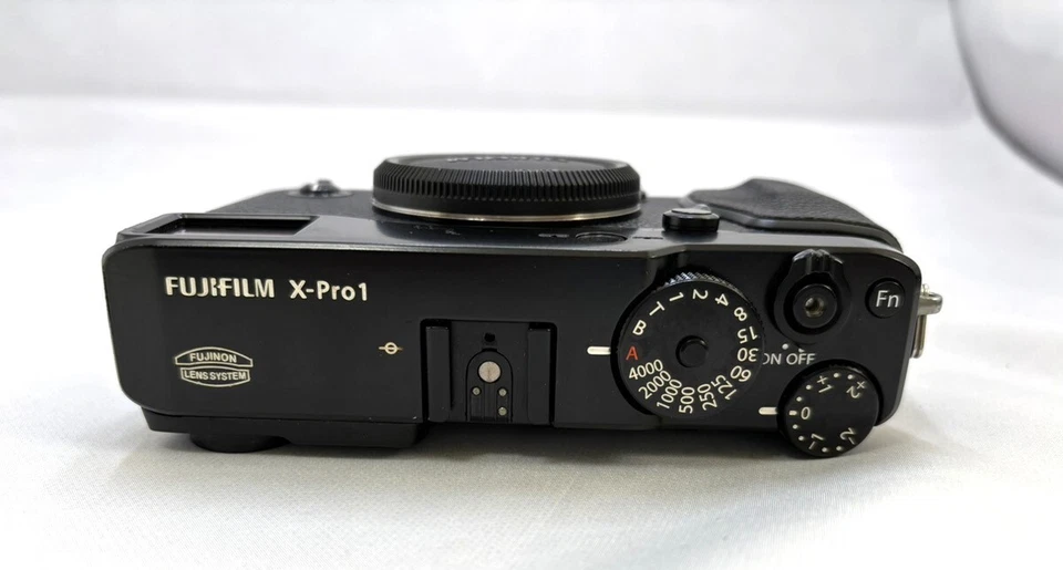 [¡Sin costes adicionales!] Cámara digital Fujifilm Fuji X-Pro1 negra 16,3 MP casi como nueva Foto 2 de 4