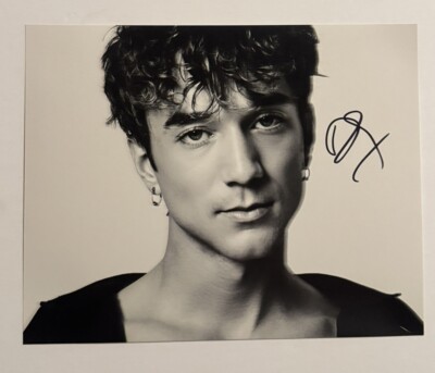 DANIEL SEAVEY SIGNED 8x10 PHOTO POP SINGER AUTOGRAPHED AUTHENTIC VERY RARE COA