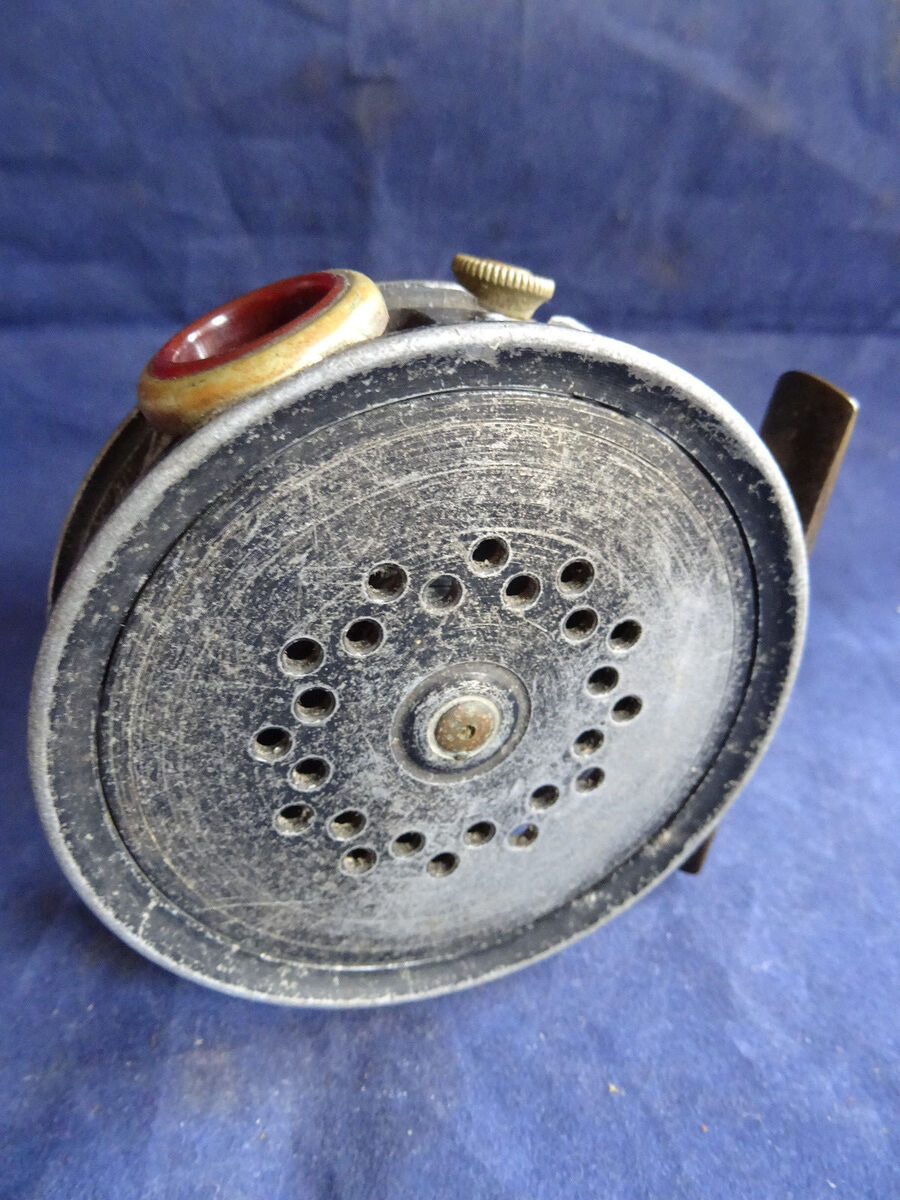 A VINTAGE 3 1/8 A VINTAGE 3 1/8