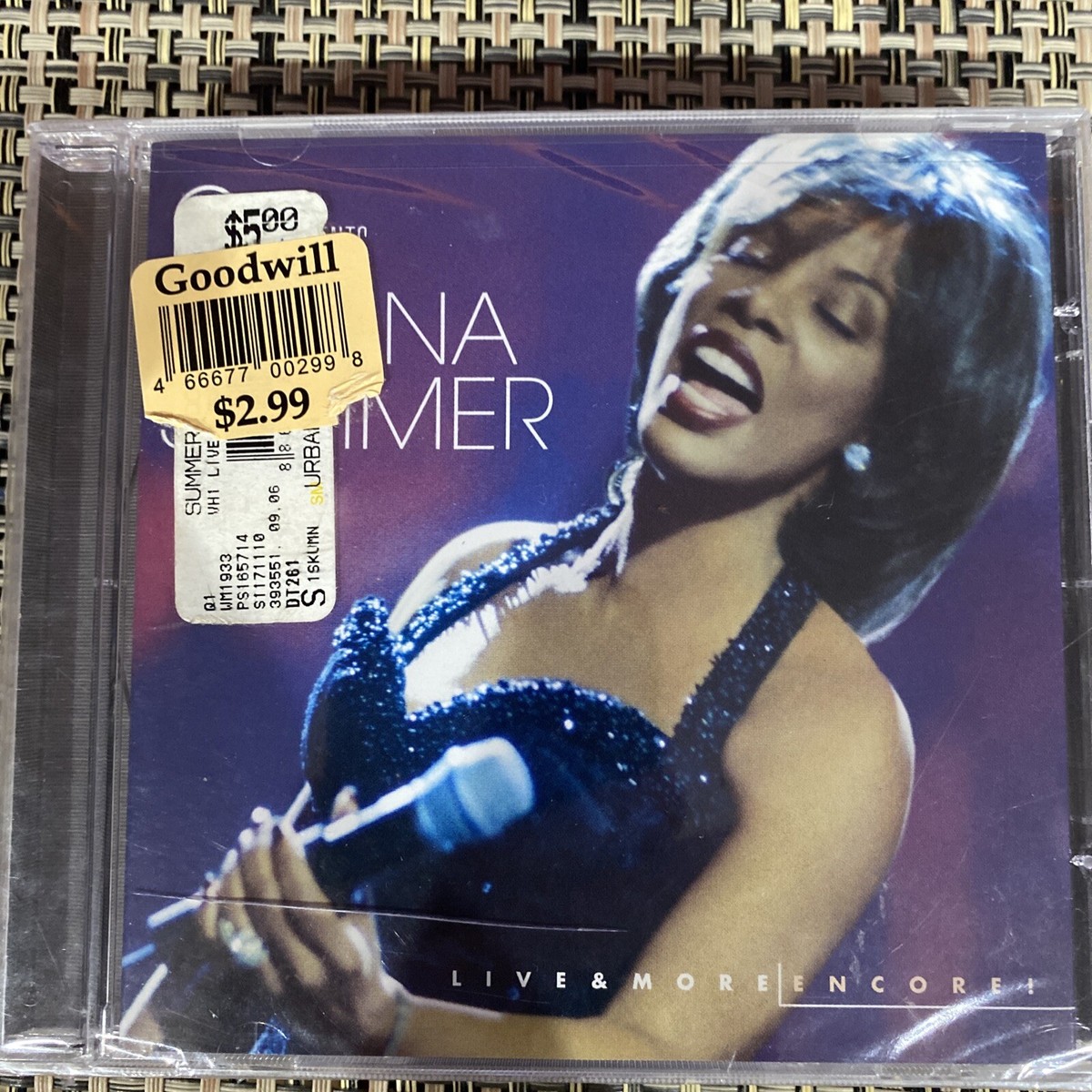 ドナ、サマー Live & More Encore! VH1 Presents Live & More Encore! - Album by Donna Summer