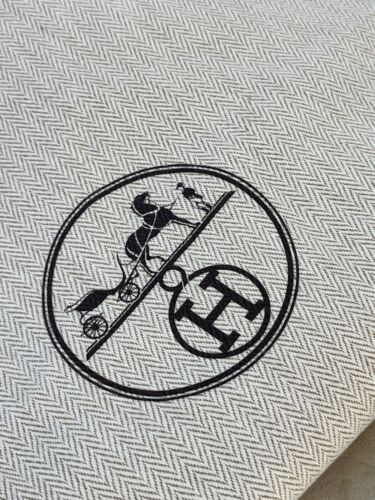 NUOVO Sacchetto per polvere 100% Autentico HERMÈS Tweed Birkin 35 23x23 pollici - Foto 5 di 11