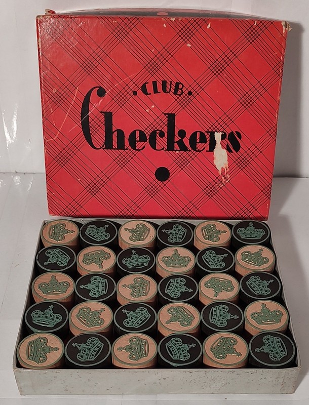 1950s Embossing Co Club Checkers Wood Vintage Game Pieces No 3513 Albany NY