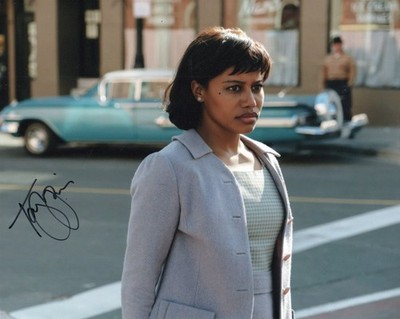 TAYLOR PAIGE SIGNED PHOTO (1) IT: WELCOME TO DERRY