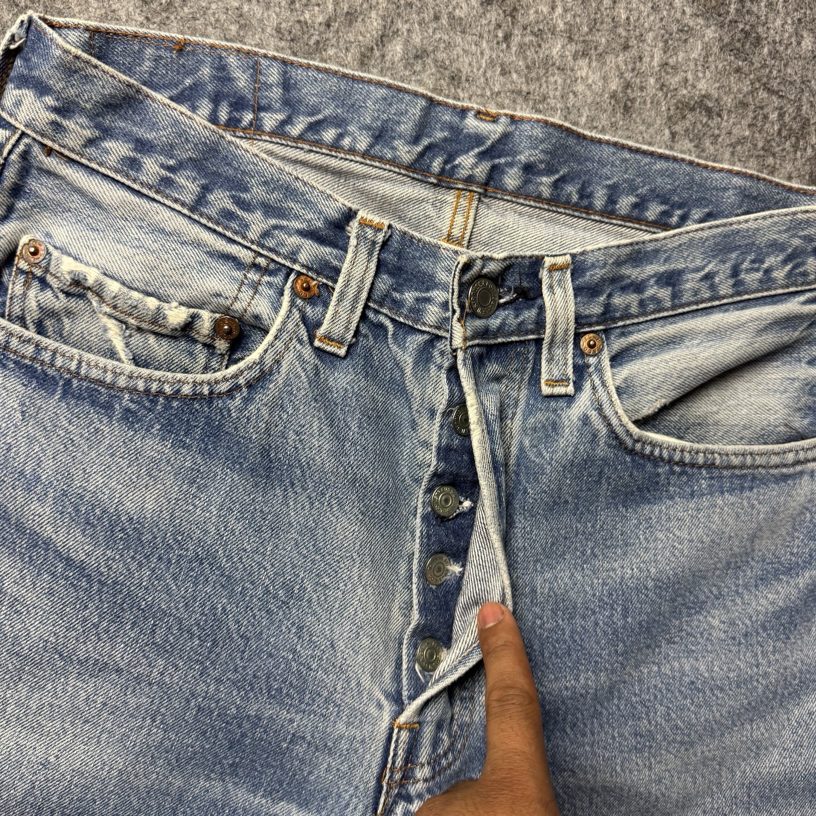 Vintage Levi’s 501 Redline Selvedge Jeans Early 1980s Button Fly 30x30 image 3