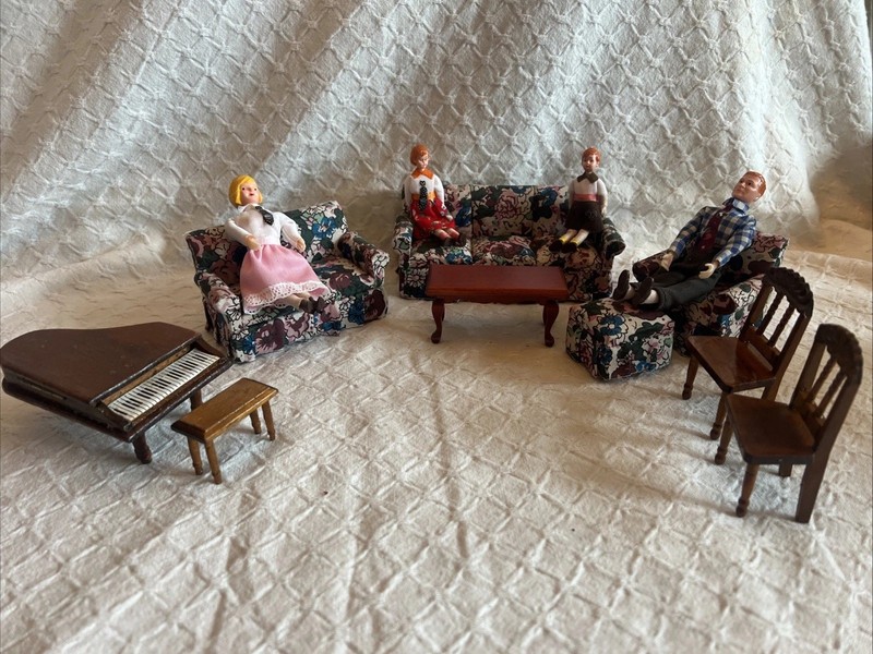 VTG Dollhouse Furniture Living Room 13 pc Loveseat Arm Chair Sofa Piano People