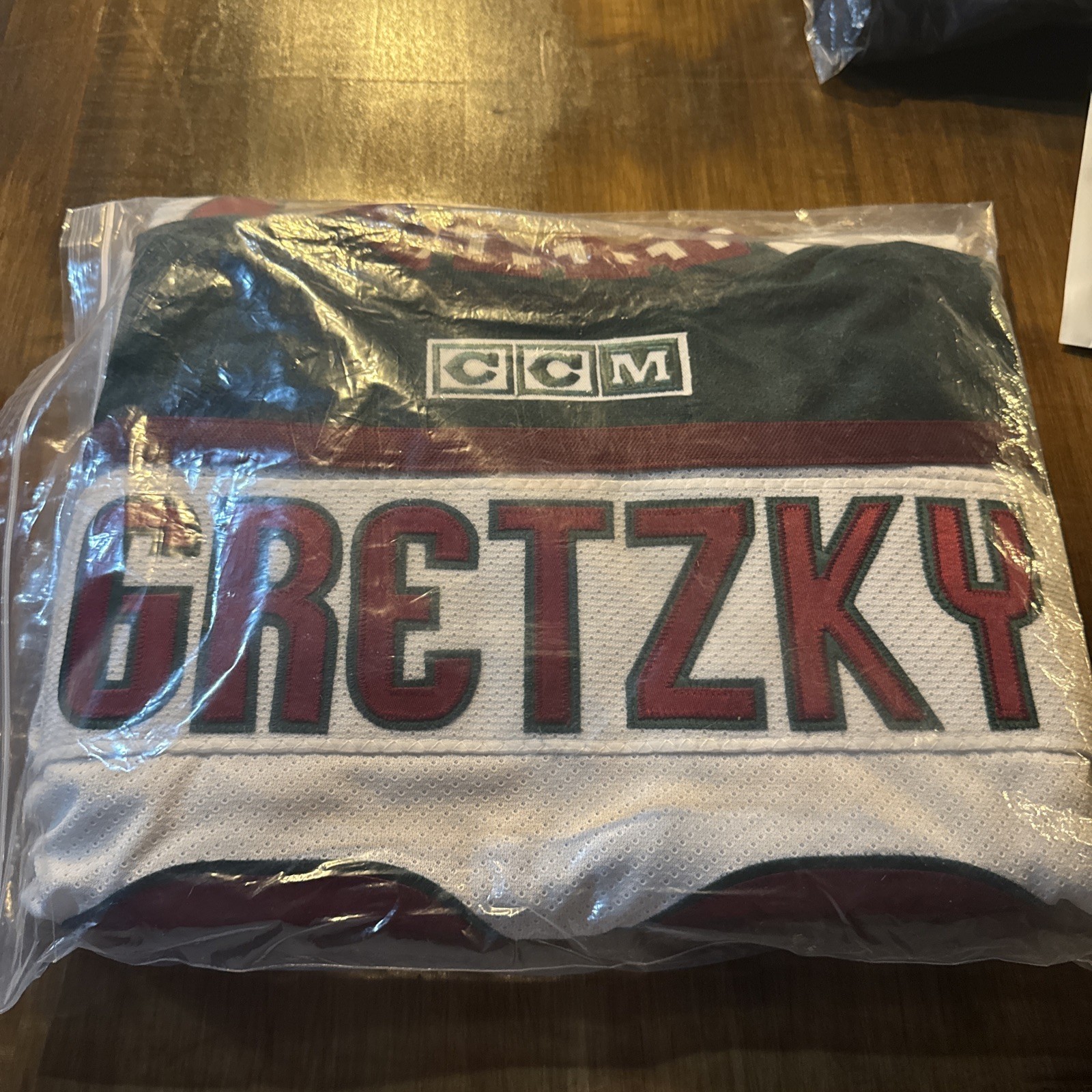 Wayne Gretzky Autographed Signed Arizona Coyotes Retro Jersey JSA Full Letter 