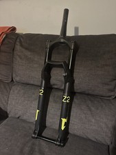 Marzocchi Bomber Z2 2024 ,29" 140mm Rail Suspension Fork,1.5" taperd tube,15x110