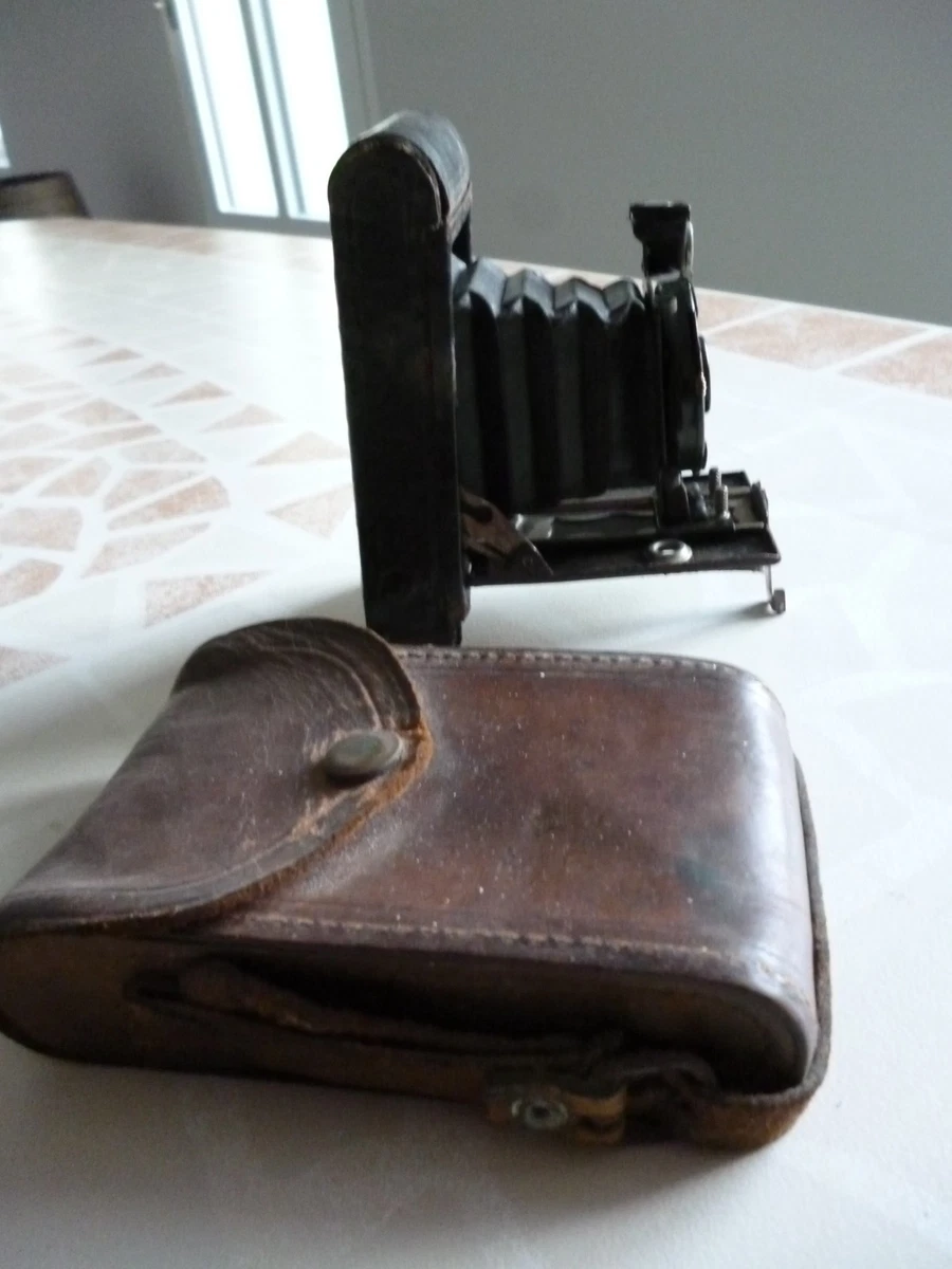 ANCIEN APPAREIL PHOTO COMPACT 35mm, peu fréquent ROYER SAVOY 3B - FRANCE 1962