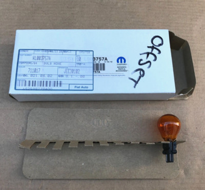 CHRYSLER JEEP Bulb **x1 supplied** - KL003757A **Genuine New MOPAR  