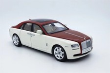 KYOSHO 1:18 ROLLS ROYCE GHOST 2011 ENGLISH WHITE & RED METALLIC