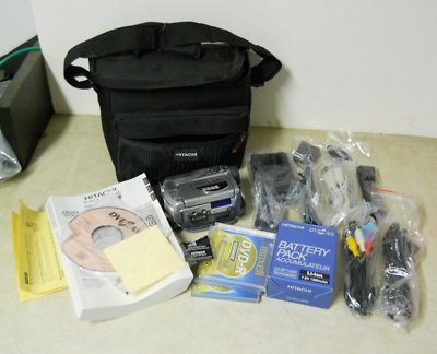 クラシック　DVD　３点 Hitachi DZ-GX3100A 1.3MP DVD Camcorder with 15x Optical Zoom