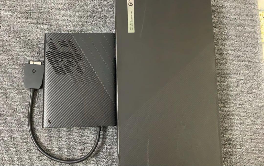 ASUS ROG XG Mobile GC32L GC32L-021 AMD Radeon RX 6850M XT ASUS ROG XG Mobile GC32L GC32L-021 AMD Radeon RX 6850M XT