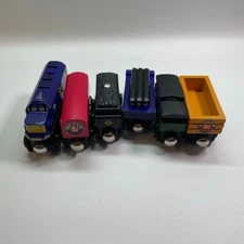 Lot of 6 Maxim Enterprises Lionel Heritage 2006 Wooden Train Cars Sante Fe 