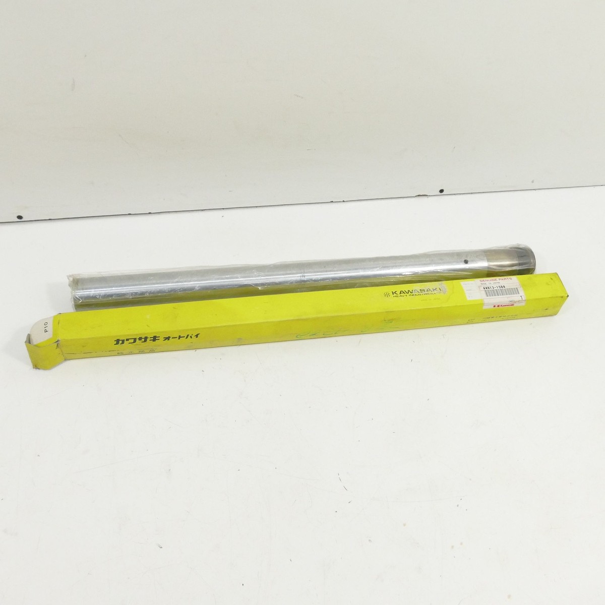 Kawasaki ZZ-R 1200 C EZ:05 Fork Tube 44013-1504 Chrome Tube