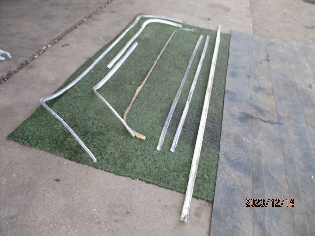 Foto 6 di 10