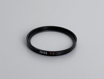 SONY Carl Zeiss T* UV Filter  - 49mm