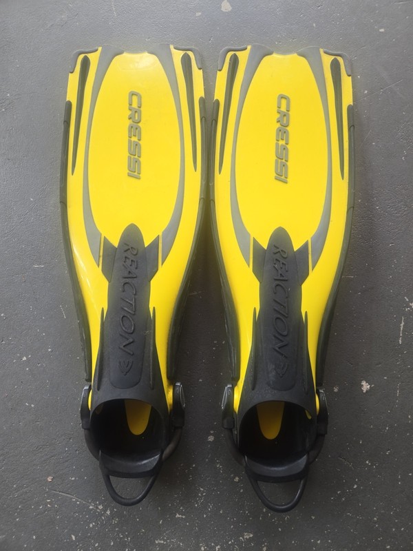 Cressi Reaction open heel Scuba Fins Pro Light Yellow 04US L-XL