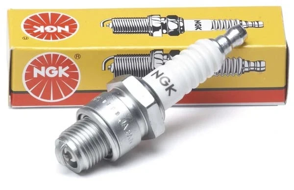 GENUINE NGK BR9ECS 4677 SPARK PLUG FITS MOTORCYCLES  ATVS