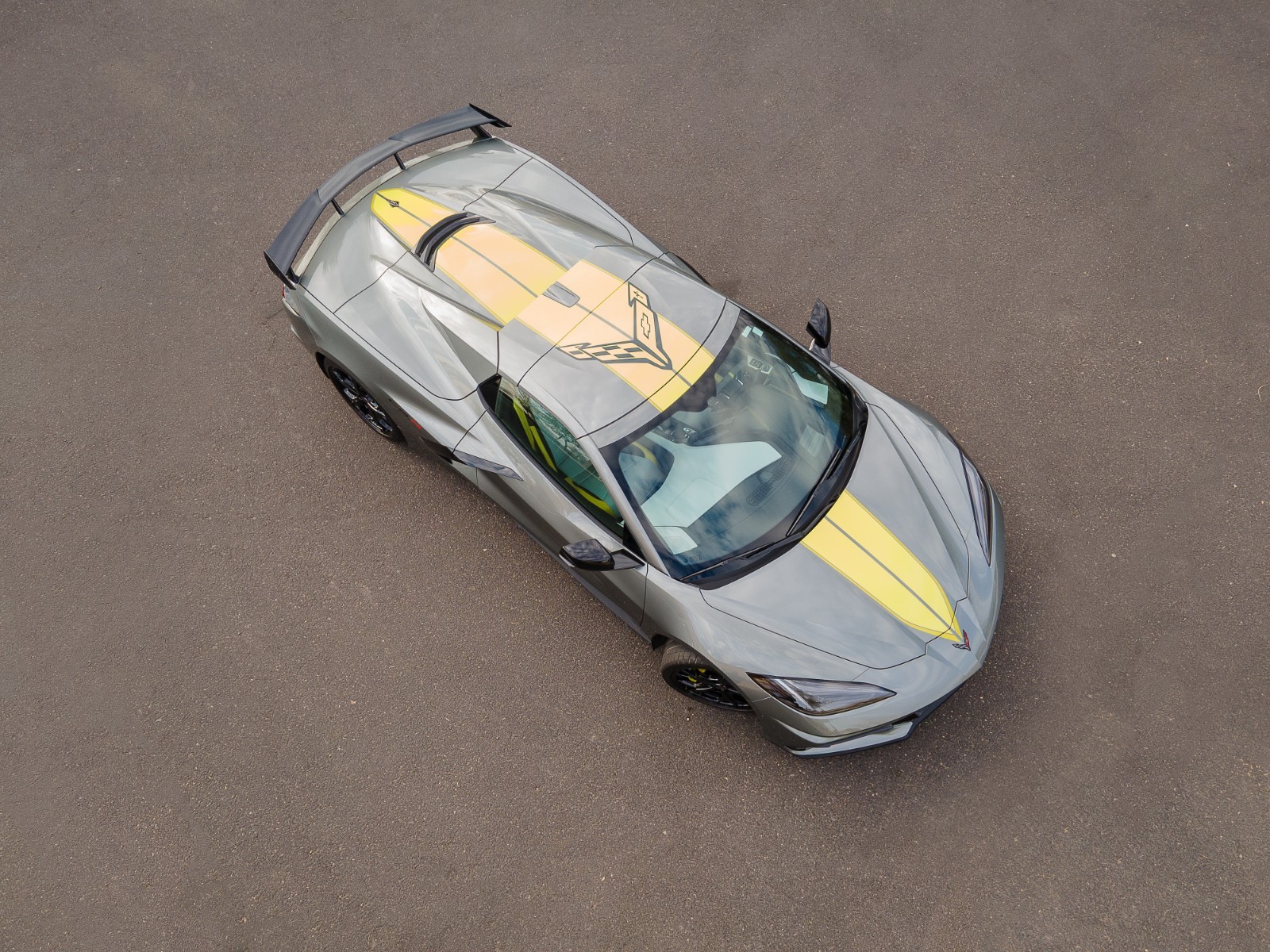 2022 Gray Chevrolet Corvette   | C8 Corvette Photo 6