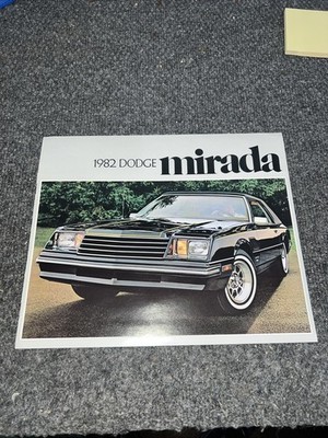 1982 DODGE MIRADA SALES BROCHURE CATALOG IN EXCELLENT CONDITION