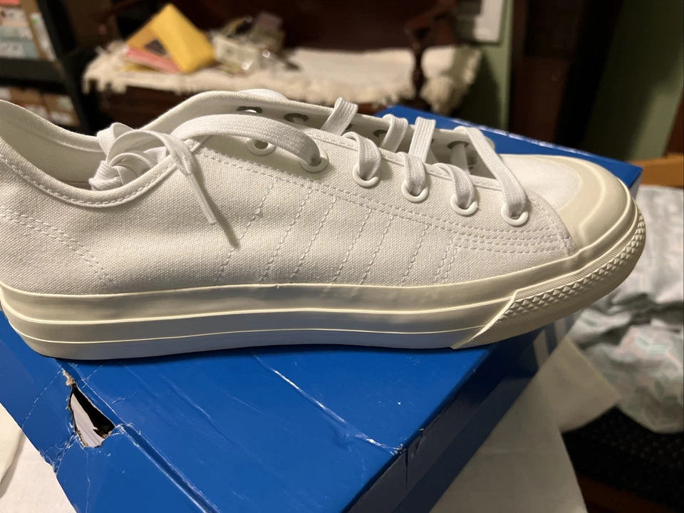 Adidas Nizza RF Shoes Men's US 10 Casual Sneakers Men’s Size 10 - Image 4 of 4