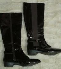 Sofft Size 6M Dark Plum Purple Patent Leather Tall Side Zip Stretch Panel Boots