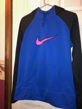 BOYS LARGE NIKE THERMA-FIT BLUE PULLOVER HOODIE