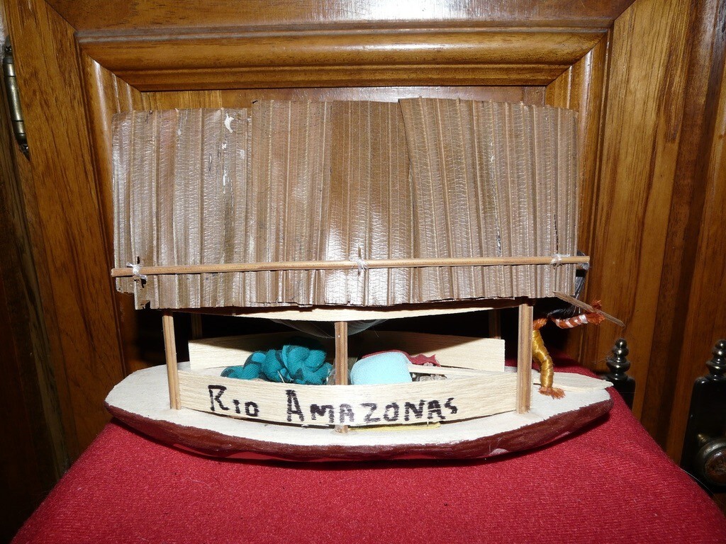 PERU AMAZON INDIAN BALSA BOAT