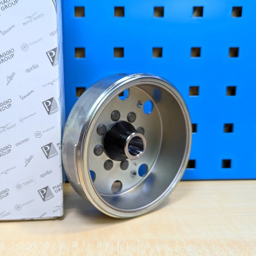 Original Polrad für Aprilia SR Mojito Sportcity 50 Rotor Lichtmaschine Zündung - Bild 2 von 2