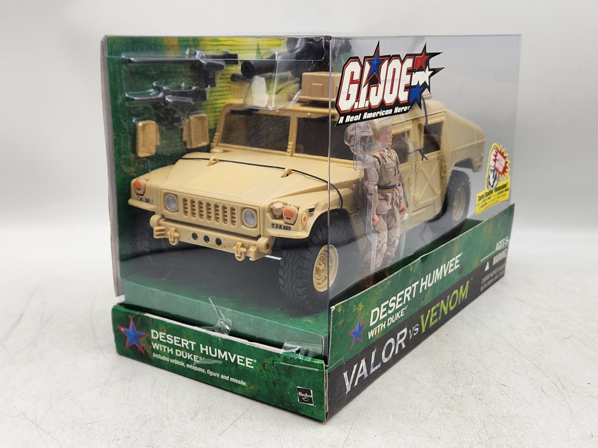 New 2004 Hasbro GI Joe Desert Humvee Vehicle with Duke Valor vs