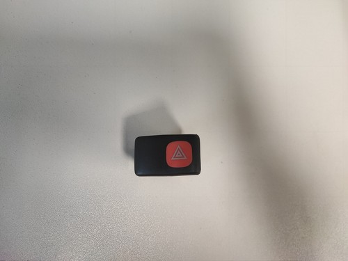 VW Polo Classic Polo 6N Schalter Warnblinkanlage 6N1953235