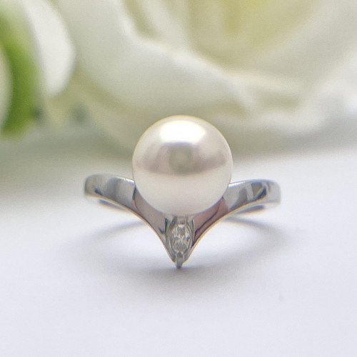 TASAKI Pt900 Pearl approx. 8.1mm Diamond 0.02ct Ring limited TASAKI Pt900 Pearl approx. 8.1mm Diamond 0.02ct Ring limited